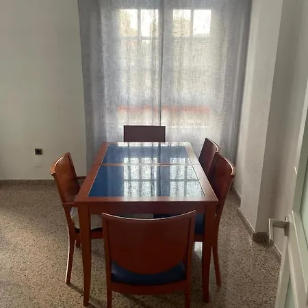 Encantadora Privada Cerca Del Mar Homestay Malaga